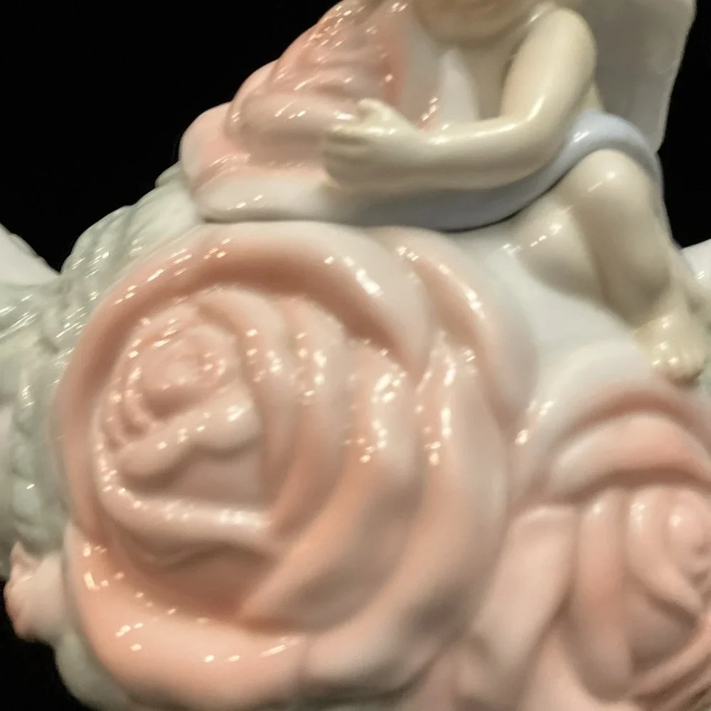 Avon Cherub & Pink Rose Porcelain Display Teapot Victorian Angel Vintage 1990s